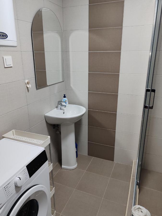Central Modern Flat M&M Apartments Скоп'є Екстер'єр фото